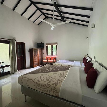 Grace Holiday Bungalow Хапутале Екстериор снимка