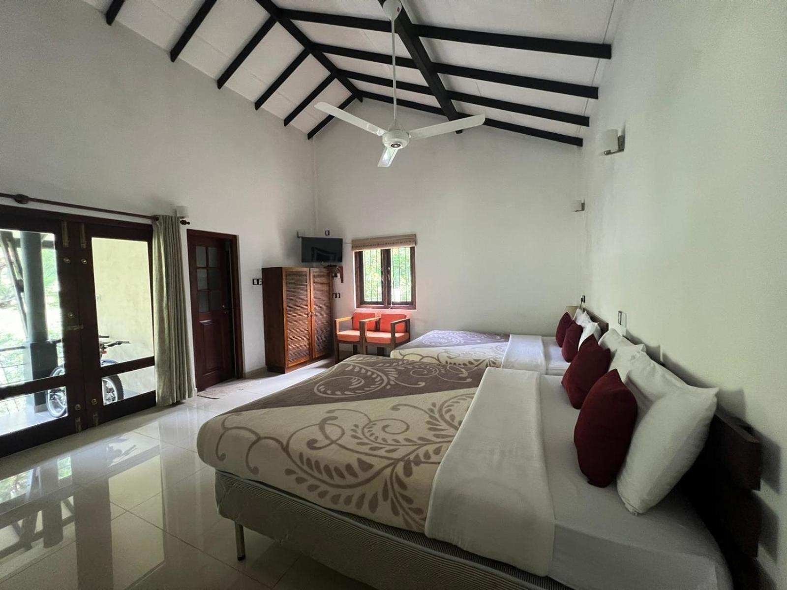 Grace Holiday Bungalow Хапутале Екстериор снимка