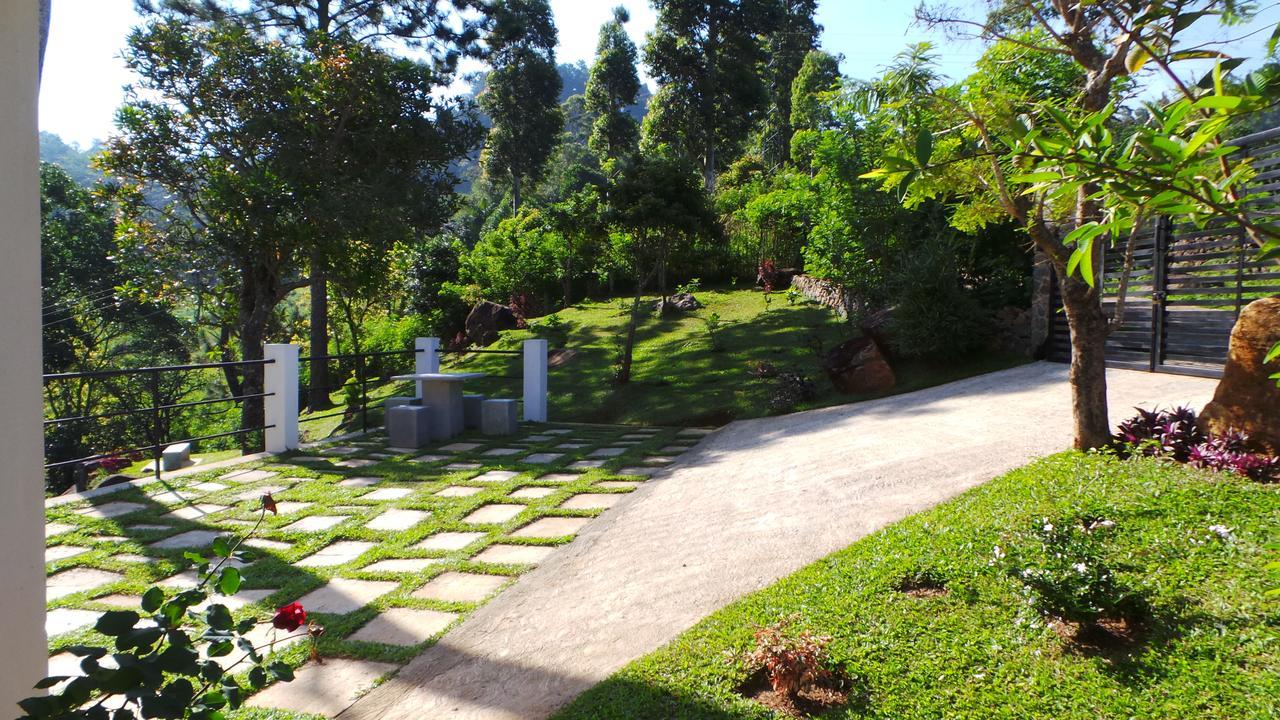 Grace Holiday Bungalow Хапутале Екстериор снимка